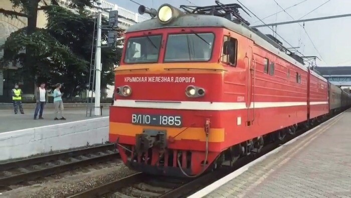 Пригородный поезд Анапа - Керчь дополнительно запустят по Крымскому мосту