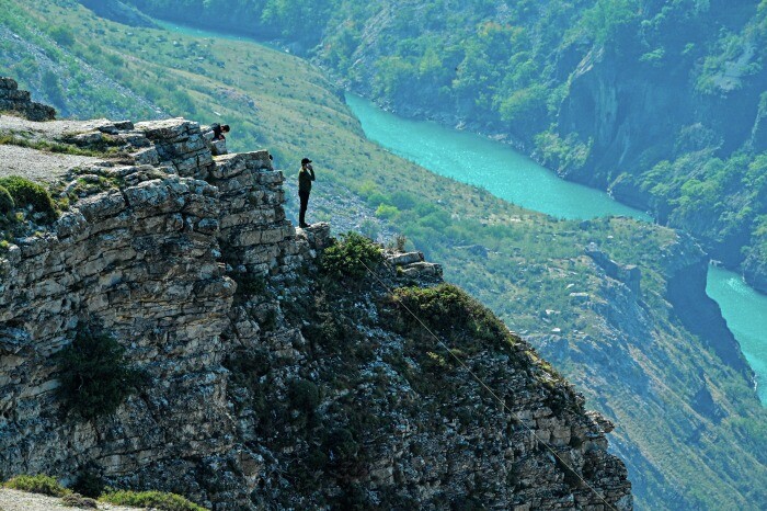 Туризм становится одним из самых перспективных направлений экономики Дагестана - глава республики