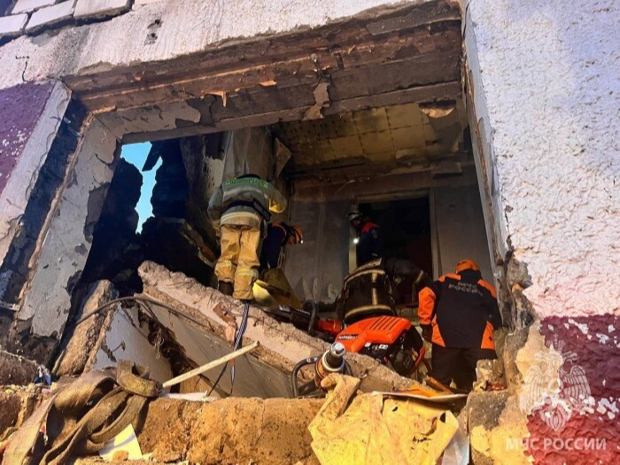 МЧС: завалы на месте обрушения подъезда жилого дома на Сахалине разобраны