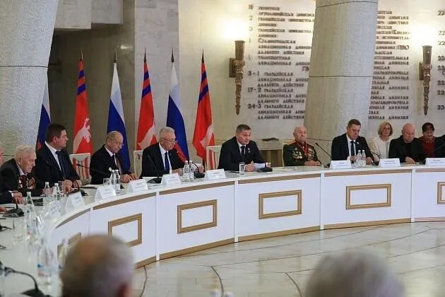 Ветераны предложили вернуть Волгограду прежнее название Сталинград 