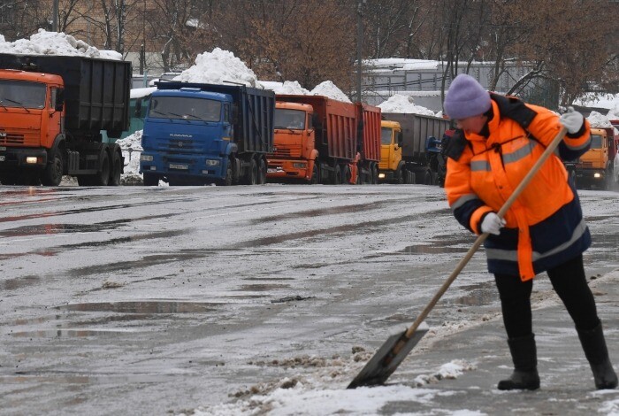 Казань испытывает нехватку дворников, свободно полтысячи вакансий