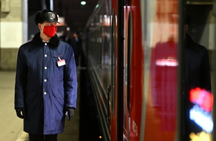 РЖД планируют назначить около 1 тыс. дополнительных поездов на новогодние праздники