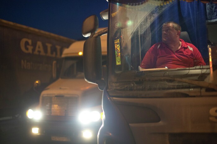 Власти Москвы продлевают ограничение на ночное движение грузовиков массой от 3,5 тонн