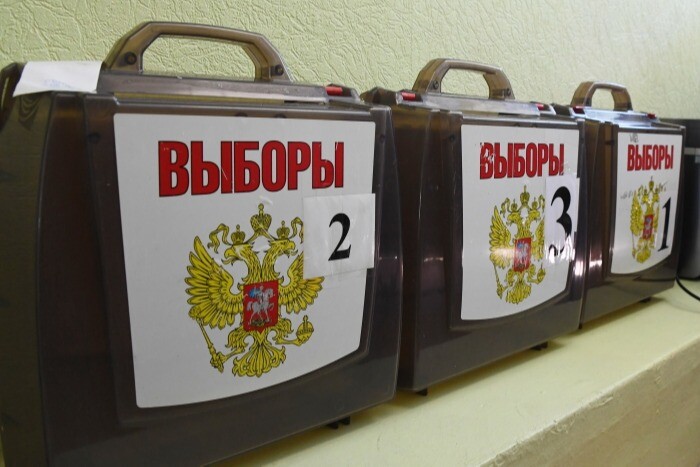 В Кремле пока не комментируют инициативу о понижении возрастного избирательного ценза в РФ до 16 лет