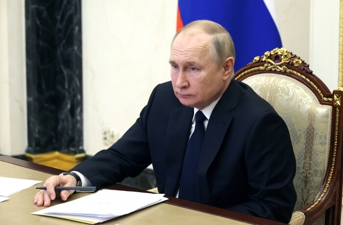 Путин: заниматься милитаризацией страны и экономики не будем