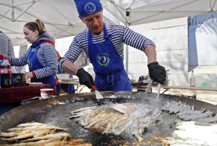 Гастрофестиваль зимней рыбы "Корюшка и Ко" пройдет в трех городах Дальнего Востока