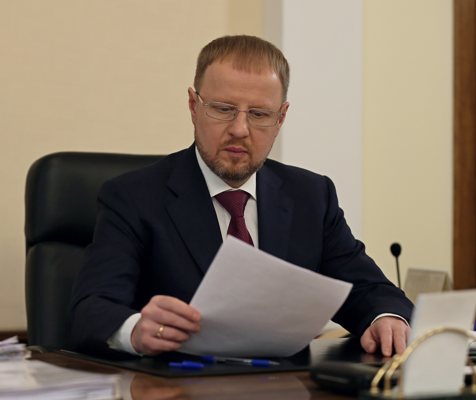 Алтайский губернатор отправил в отставку замминистра здравоохранения в связи с утратой доверия