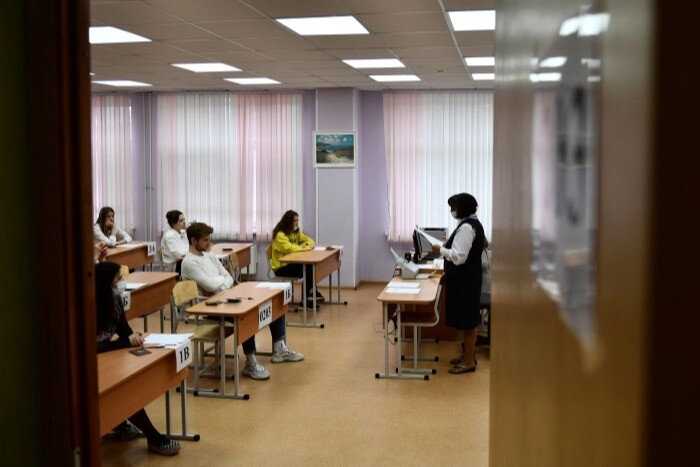 Директора московских школ проведут встречи с одиннадцатиклассниками по вопросам подготовки к ЕГЭ