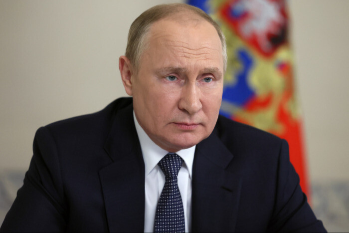 Путин ставит задачи "ликвидировать возможность обстрелов" приграничных территорий и решать острые проблемы граждан на местах