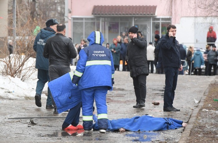 Новосибирский губернатор подтверждает гибель второго человека при обрушении подъезда в жилом доме, где произошел взрыв газа