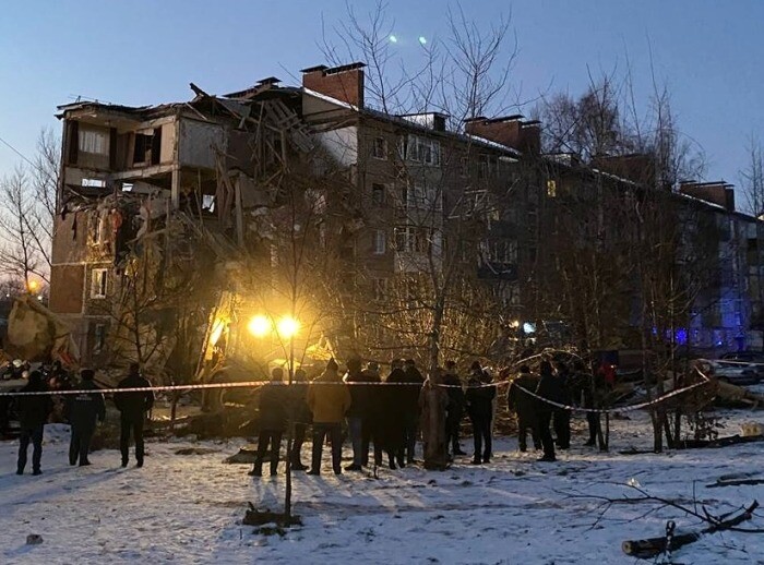 Жильцам уцелевшей после обрушения части дома под Тулой разрешили заселяться в квартиры