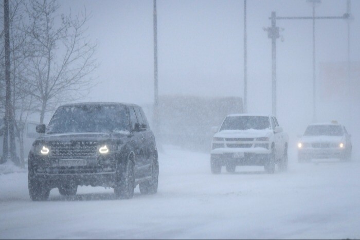 Почти месячная норма снега выпала в Екатеринбурге
