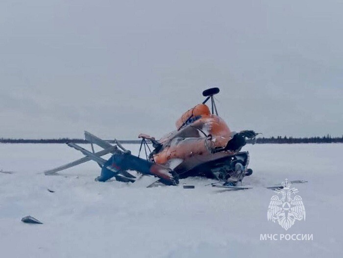 МЧС России подтверждает жесткую посадку вертолета в Мурманской области