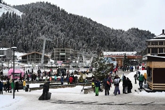 Краснодарские "Горные вершины" победили в конкурсе на покупку курорта "Архыз", предложив 24 млрд руб.