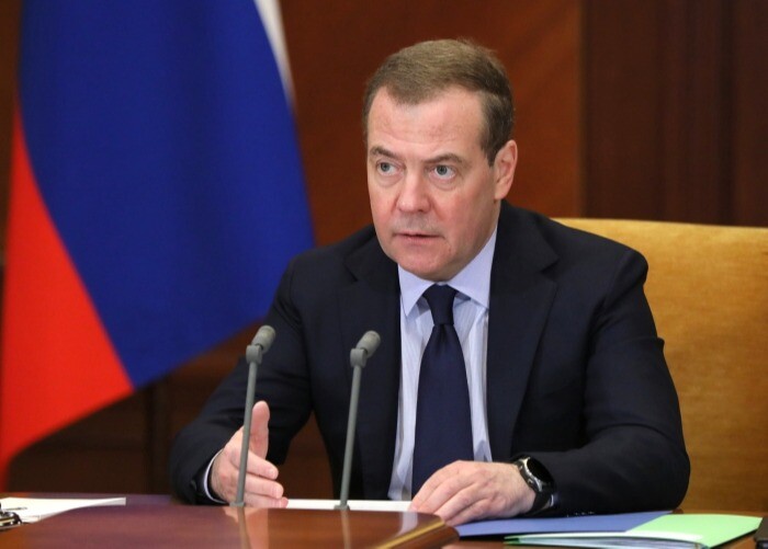 Медведев: защита цифровых систем РФ должна быть комплексной