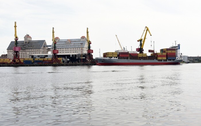 Число судов на морском мосту между Калининградом и Петербургом выросло в 1,4 раза, до 18