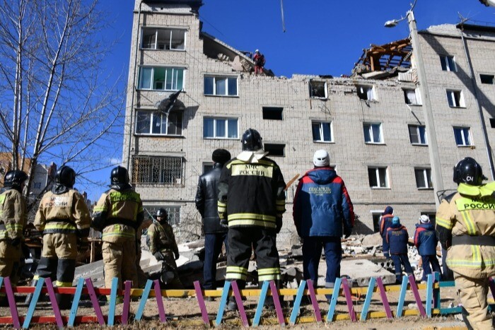 Безопасность уцелевших после взрыва газа в Чите квартир будет оцениваться после заключения МЧС