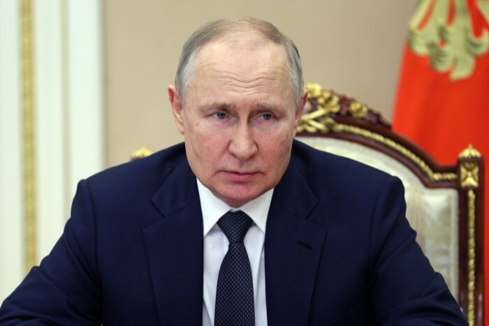 Путин: России есть чем ответить на поставки боеприпасов с обедненным ураном на Украину, у РФ сотни тысяч таких снарядов