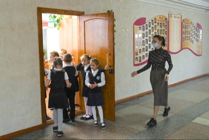 Кравцов: третья смена в школах РФ ликвидирована