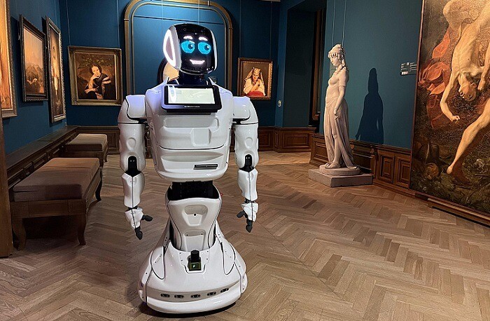 Робот-экскурсовод будет работать в картинной галерее во Владивостоке