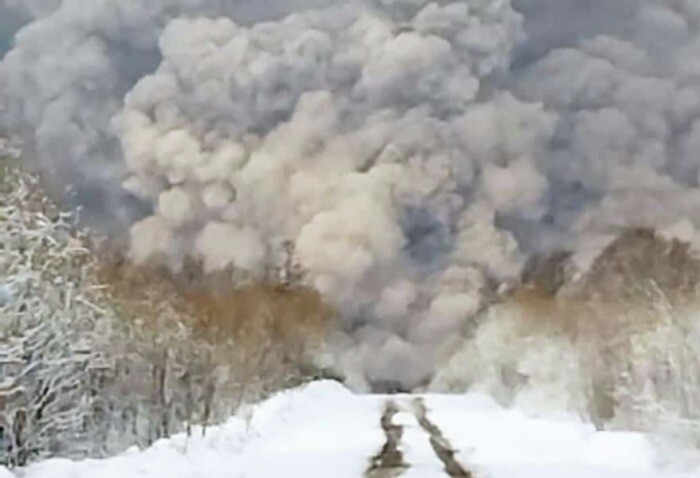 Основная фаза извержения вулкана Шивелуч на Камчатке завершилась - ученый