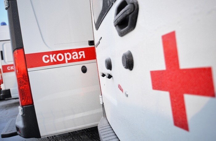 Два человека ранены от сброшенного ВСУ на спорткомплекс взрывного устройства в Курской области - власти