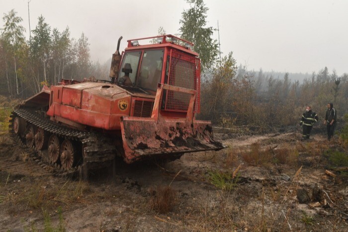 Число ландшафтных пожаров в Тюменской области за сутки сократилось втрое