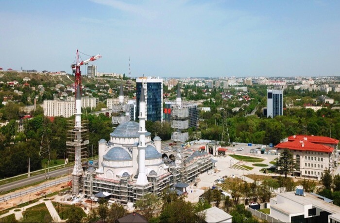 Завершение строительства Соборной мечети Крыма перенесли на сентябрь