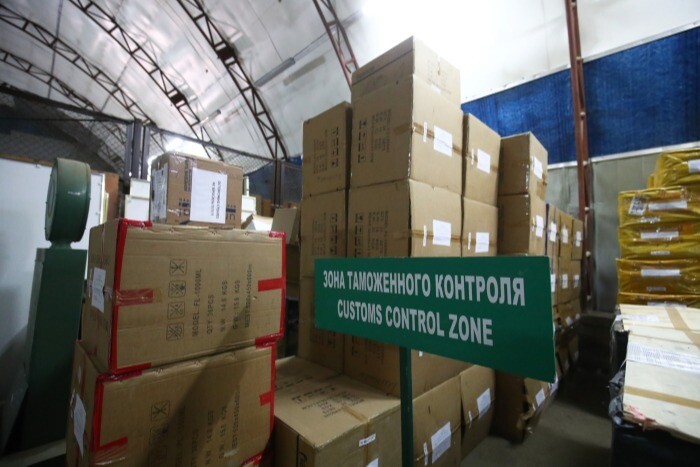 Хабаровские таможенники выявили контрабанду бивней мамонта на 190 млн рублей