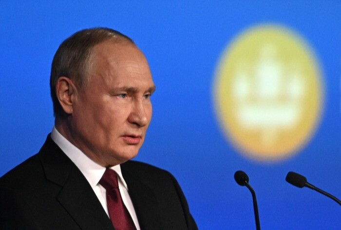 Перспективы российской и глобальной экономики будут обсуждаться на ПМЭФ в этом году - Путин