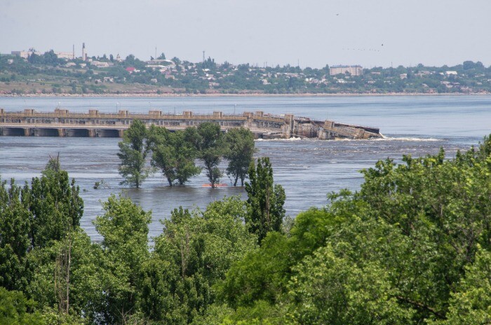 Херсонские власти предварительно оценили ущерб инфраструктуре от разрушения ГЭС в 11,5 млрд рублей