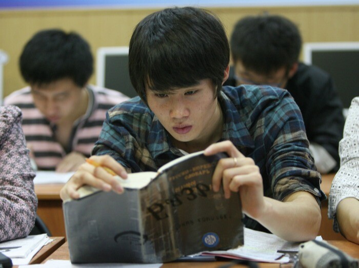 Дальневосточный университет открыл центр обучения русскому языку для студентов-медиков в Китае
