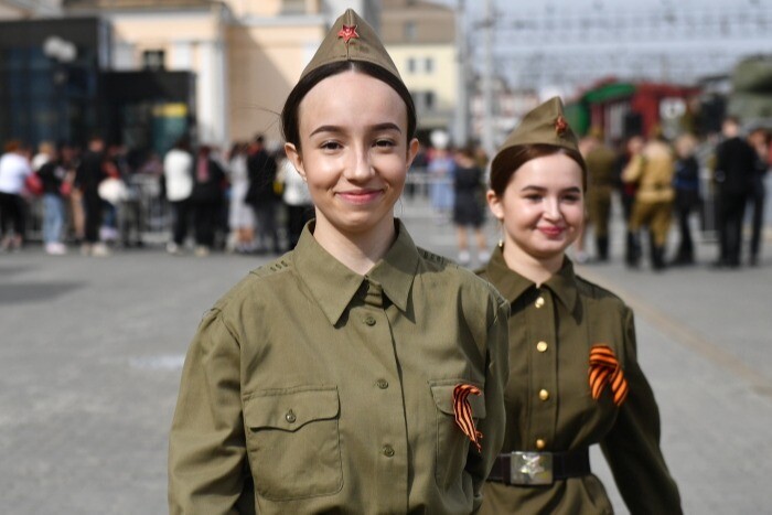 Девушки впервые стали участницами военно-исторических сборов "Армата" в Белгородской области