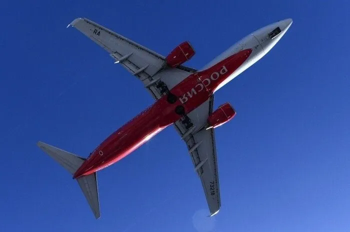 Авиакомпания "Россия" с 14 июля увеличит число рейсов из Санкт-Петербурга в Калининград до 8 в день