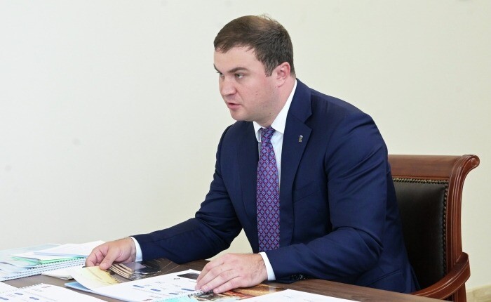 Мишустин поддержал планы врио губернатора Омской области Хоценко баллотироваться на выборах главы региона
