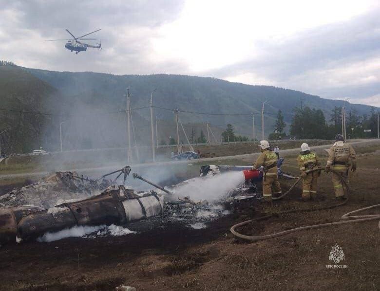Число жертв авиакатастрофы Ми-8 на Алтае увеличилось до пяти человек - Минздрав Алтайского края