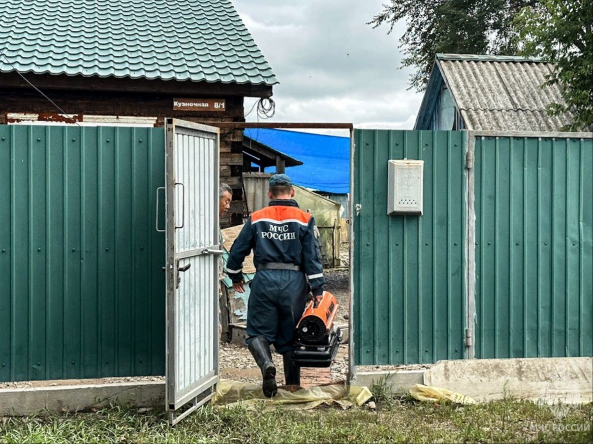 Число подтопленных домов в Приморье за сутки сократилось на 2,2 тысячи