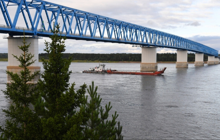Автомобильное движение запущено по Высокогорскому мосту в Красноярском крае