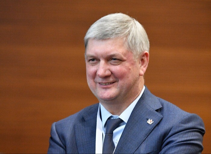 Действующий губернатор Воронежской области Гусев набрал 76,83% голосов