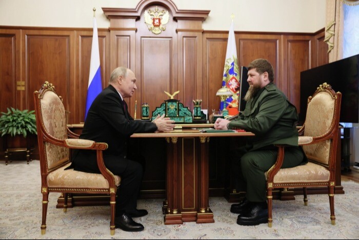 Путин отметил положительную динамику социально-экономического развития Чечни