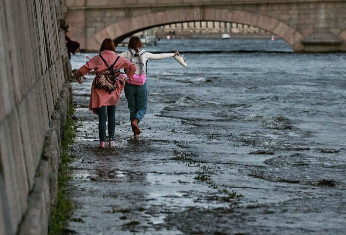 Наводнение ожидают в Петербурге в среду