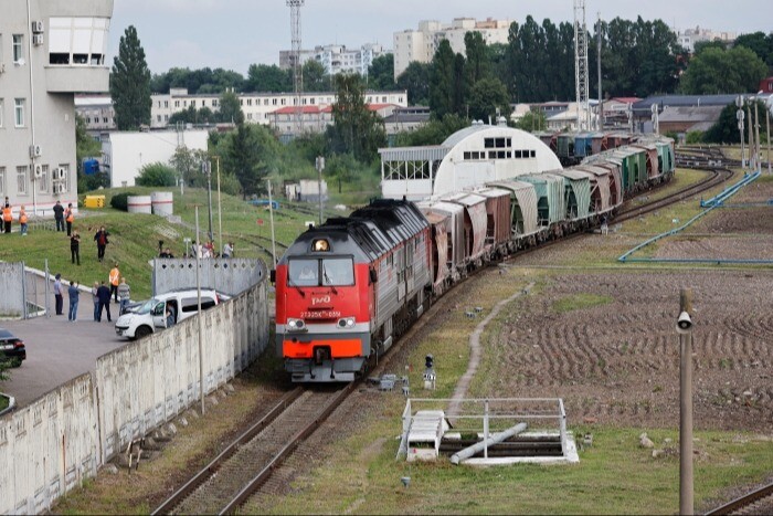 Калининградские власти призвали бизнес активнее использовать грузовой жд/транзит