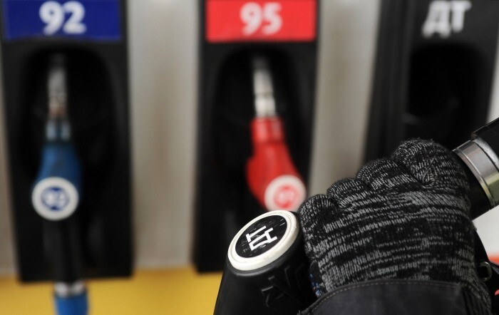 Еще две нефтекомпании в Якутии повысили цены на топливо на 7-10%