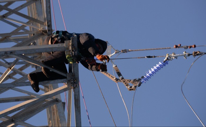 Нарушенное из-за сильного ветра электроснабжение восстановлено в Чувашии