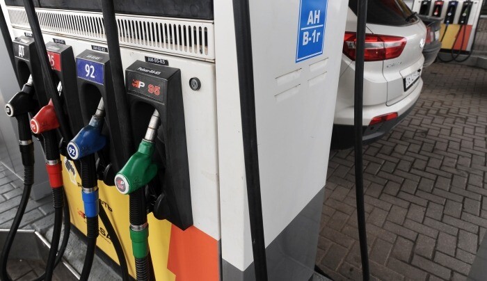 Кировский губернатор инициировал проверку обоснованности цен на автомобильное топливо в регионе
