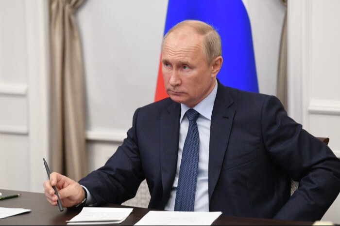 Путин поручил привести в нормативное состояние федеральную трассу "Колыма"