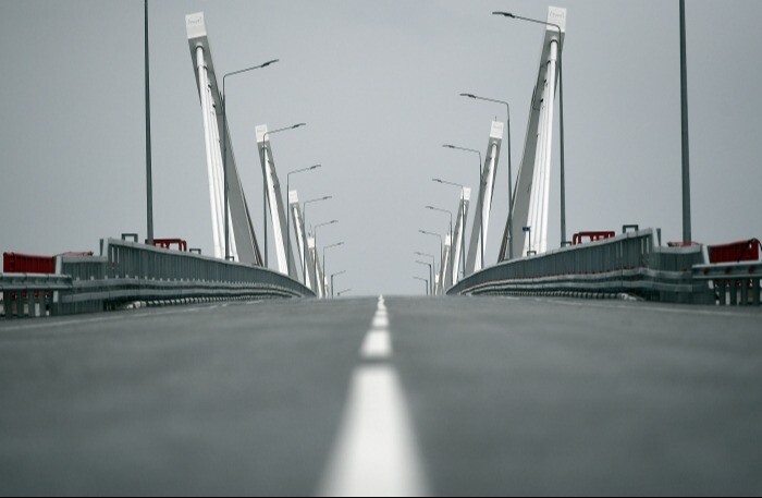 Застрявших в Китае туристов экстренно вывезут в Приамурье по новому мосту