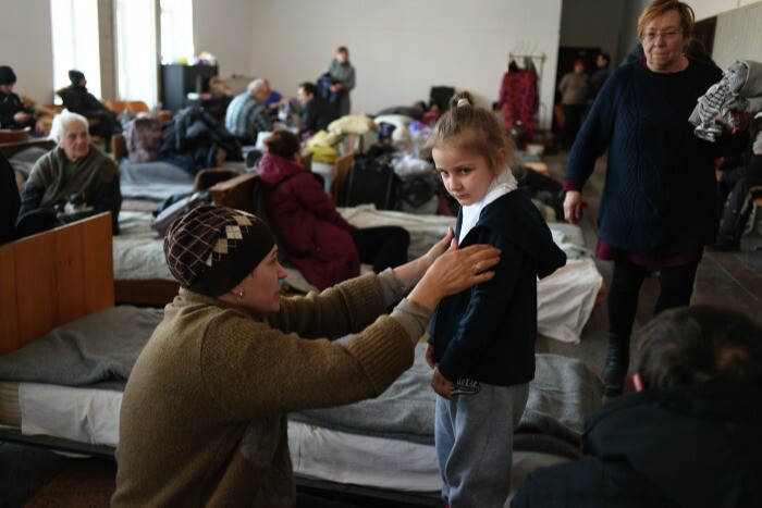 Более 450 детей получают медпомощь в ПВР Тульской области