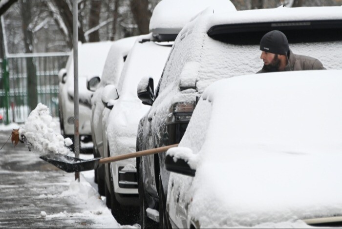 Больше половины месячной нормы снега выпало в Перми за три дня