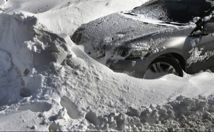Восемь сантиметров снега выпало за ночь в Свердловской области